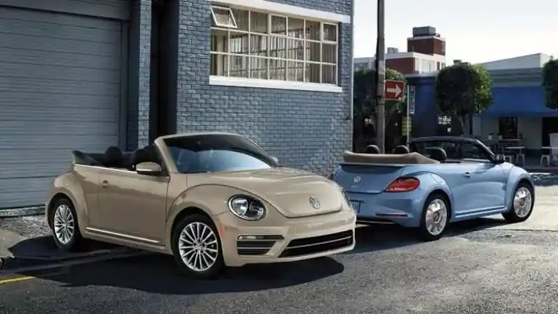 Foto - Edisi Terakhir Volkswagen Beetle Resmi Dirilis
