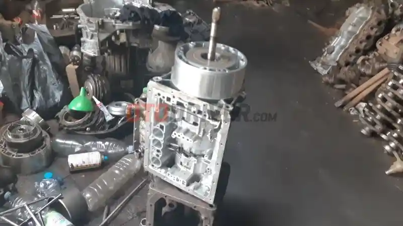 Foto - Mau Engine Swap? Perhatikan Hal Ini Dahulu