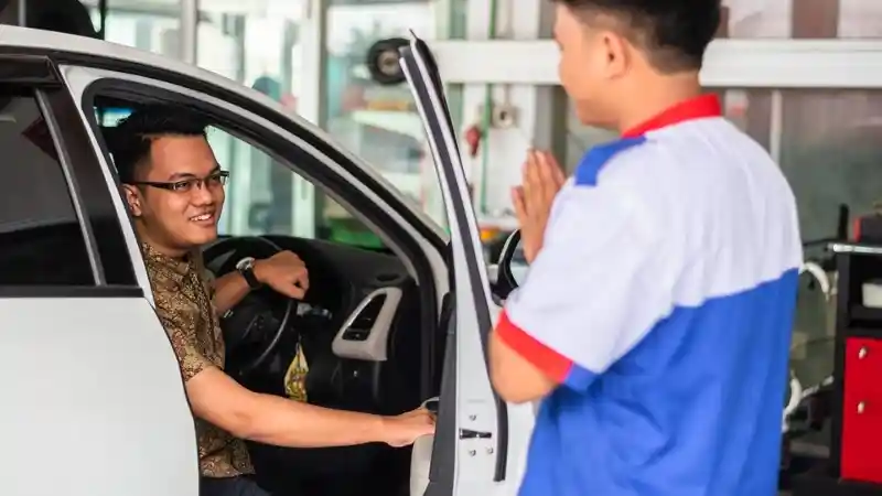 Foto - Bengkel Waralaba ini Pantang Libur Demi Layani Pelanggan