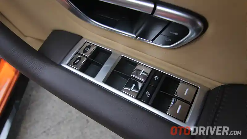 Foto - FIRST DRIVE: Bentley Continental GT V8 S