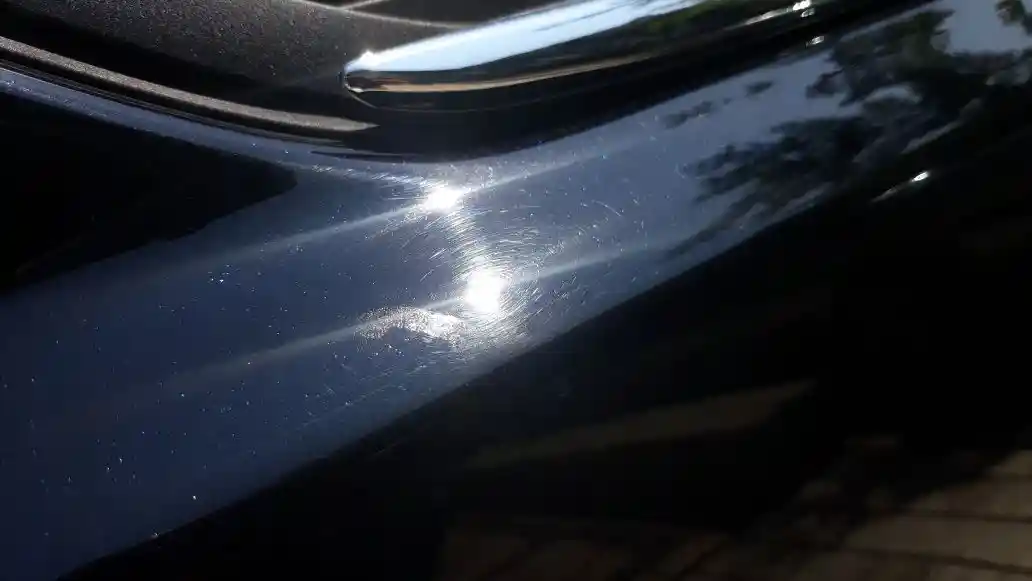 Foto - Sering Tak Diacuhkan, Getah Pohon Bahaya Bagi Lapisan Cat Mobil