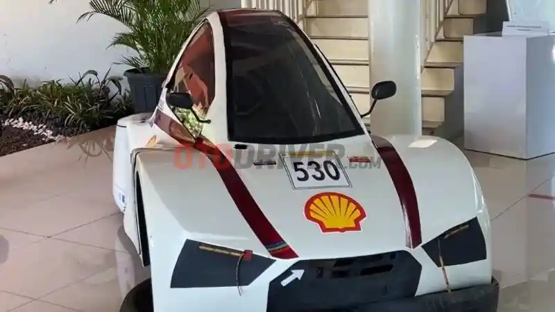 Foto - Binus Siapkan SDM Berkualitas di Bidang Otomotif