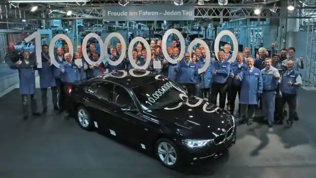 Berita - Produksi BMW Seri 3 Sudah Tembus Angka 10 Juta Unit