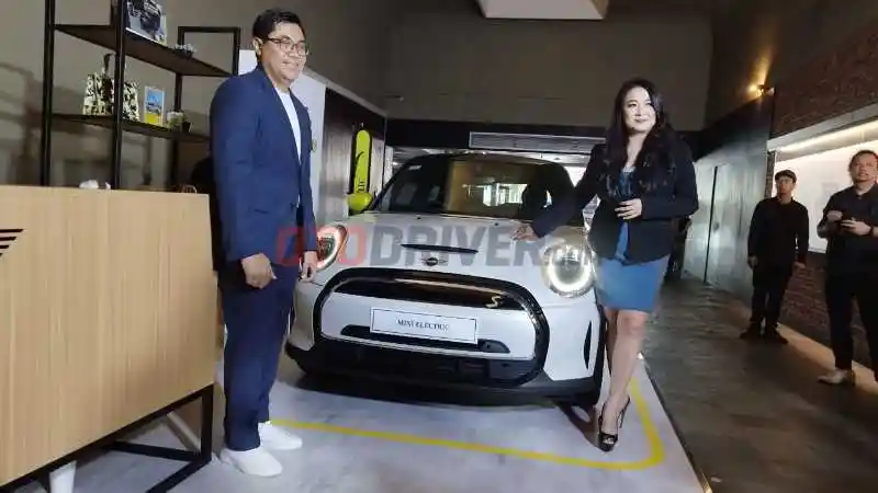Foto - BMW Indonesia Gelar ‘Joy Is Electric’ Pameran Khusus Mobil Listrik