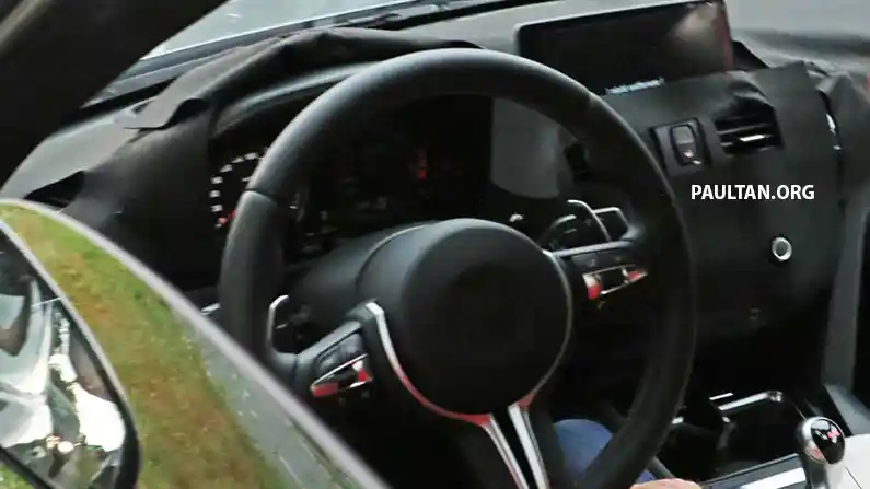 Foto - SPY SHOT: BMW M4 Facelift 2017