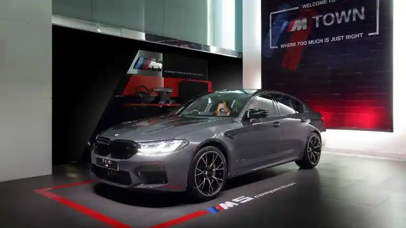 Berita - Resmi Dijual Rp 4,7 M, Begini Kehebatan BMW M5 Competition