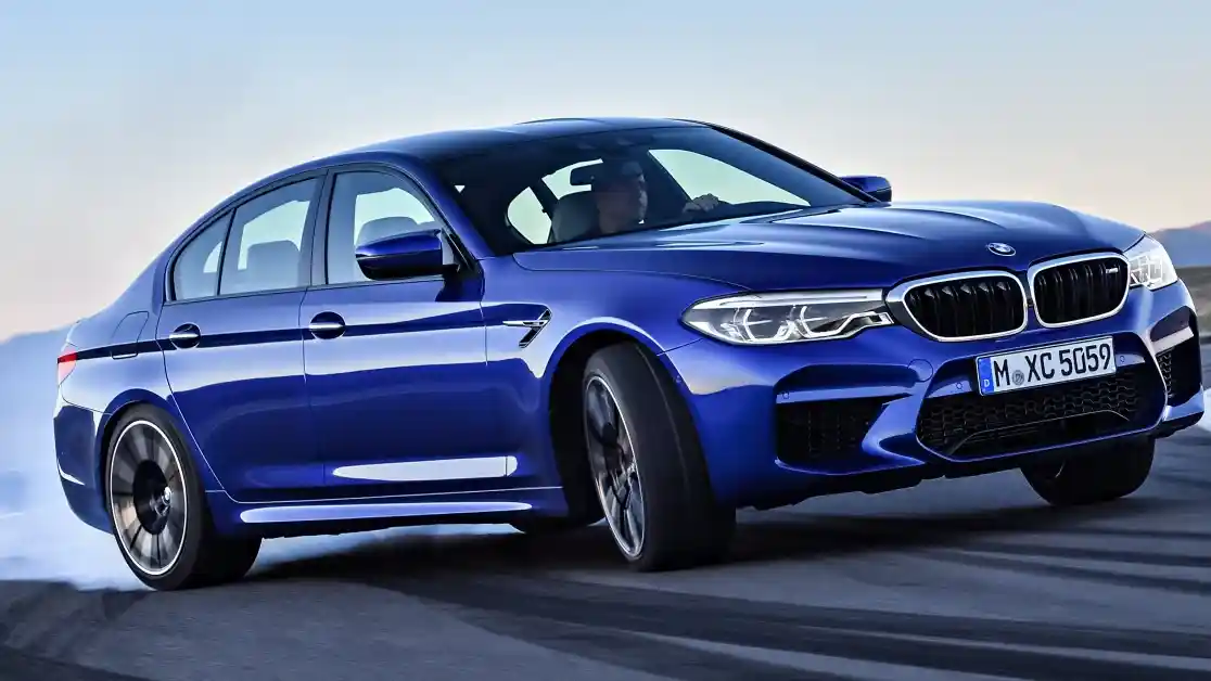 Berita - BMW M5 Generasi Terbaru Dirilis, Dibatasi 250 Km/Jam "Saja"