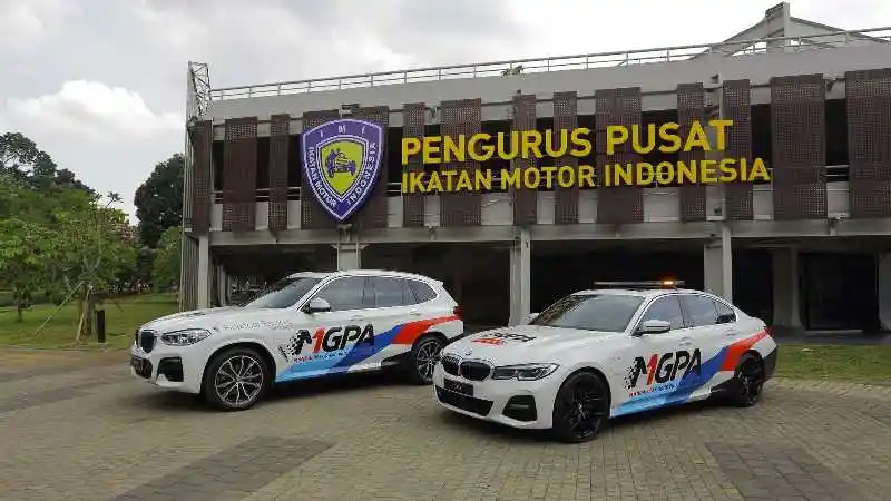 Berita - BMW Jadi Mobil Resmi Grand Prix Mandalika