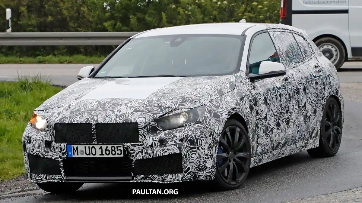 Berita - SPY SHOT: BMW Seri-1 2018