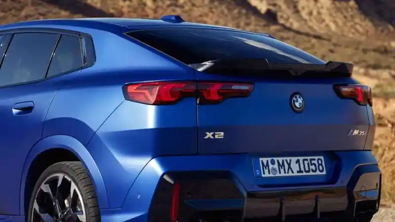 Foto - BMW X2 Generasi Terbaru Resmi Debut Dunia, Berubah Drastis Dibanding Pendahulunya