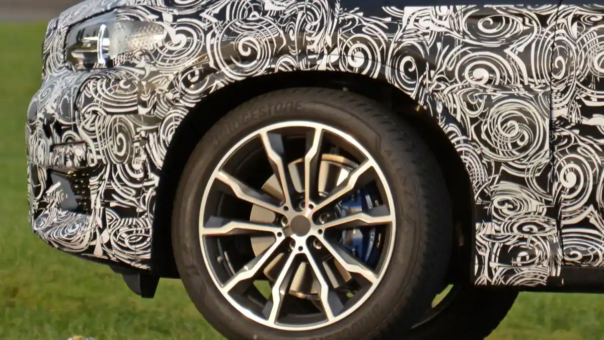 Foto - SPY SHOT: BMW X3 2017