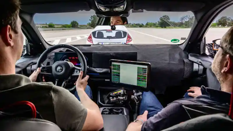 Foto - Wujud BMW X3 Generasi Terbaru Bocor