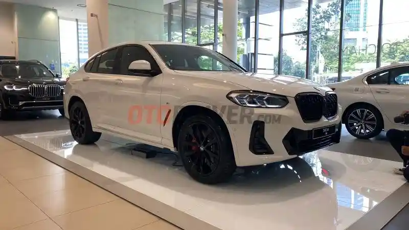 Berita - BMW X4 LCI Resmi Hadir Di Indonesia, Harga Rp 1,447 Miliar Off-The Road