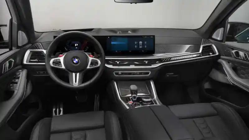 Foto - BMW X5 dan X6 M Competition Dapatkan Penyegaran, Kini Ada Motor Listriknya