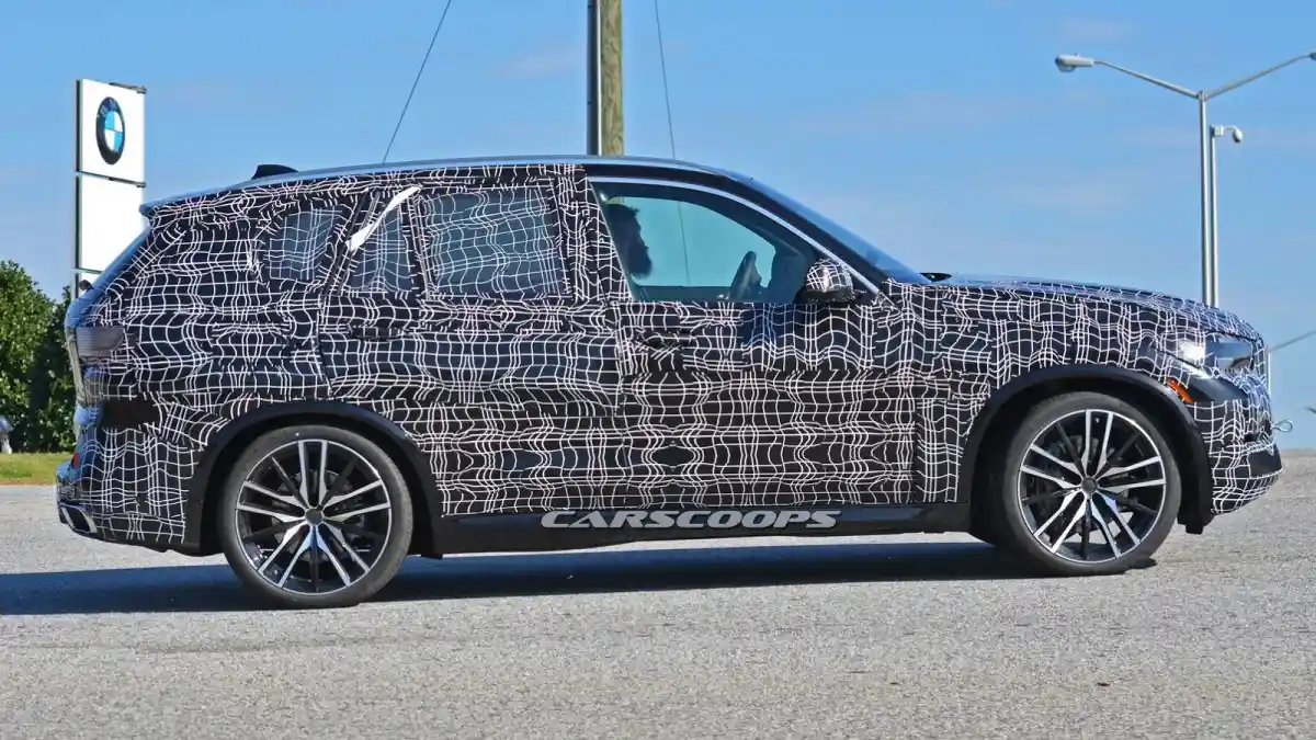 Foto - BMW X5 Generasi Terbaru Siap Meluncur, ini Detailnya