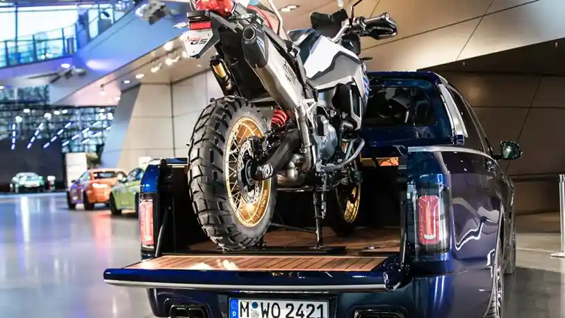 Foto - BMW X7 Pikap, Sangat Menarik, Sayang Tak Akan Diproduksi