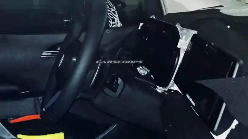 Foto - SPY SHOT: BMW Seri-2 Active Tourer