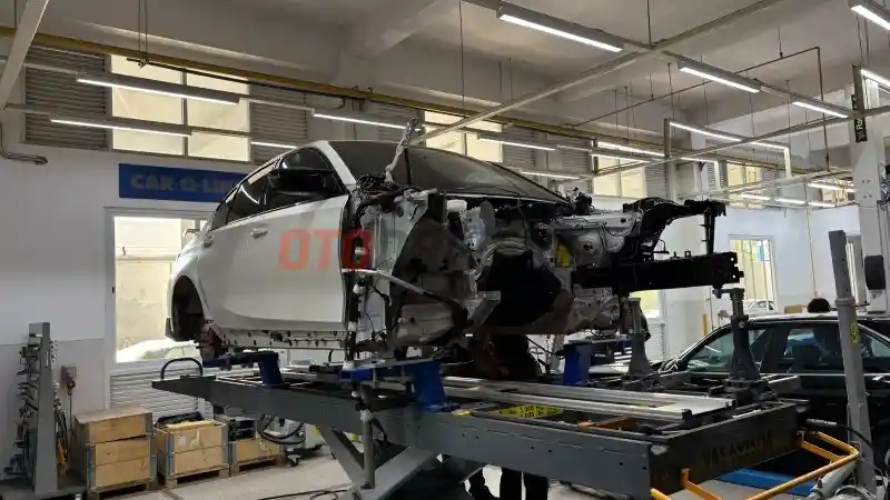 Foto - BMW Luncurkan Program BMW Assurance, Menjamin Kualitas Terbaik Body Repair Para Konsumen