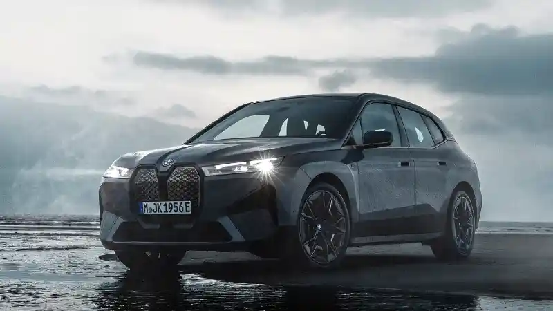 Mobil Listrik - BMW Memperkenalkan Mobil Listrik Tercepat, Simak Spesifikasinya
