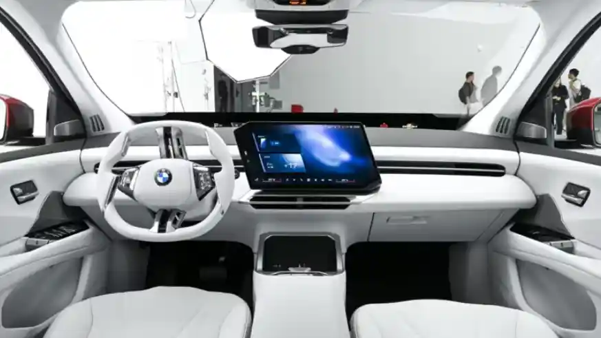 Foto - Begini Penampakan BMW iX3 LWB, Eksklusif Untuk Pasar Tiongkok