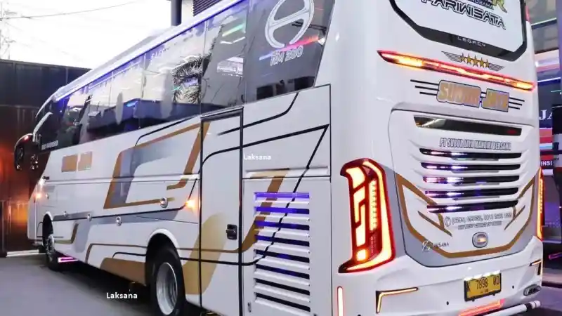 Foto - Ini ‘Beda’ Spesifikasi Bus Pariwisata Dibandingkan Bus AKAP
