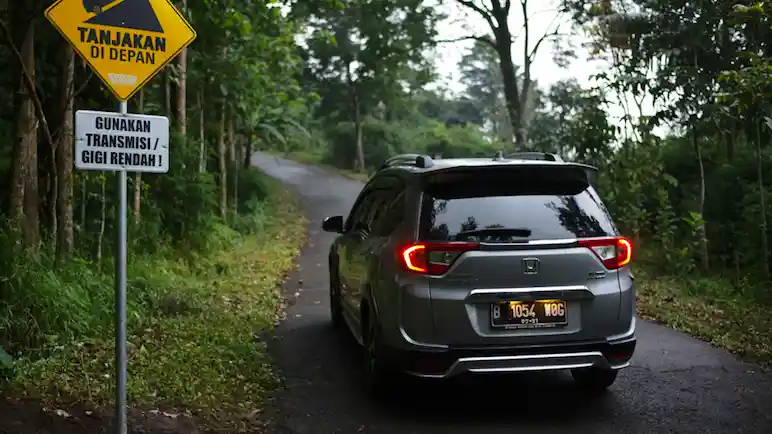 Foto - Mengemudi Honda BR-V ke Daerah Perbukitan. Ini Hasil Konsumsi BBM-nya