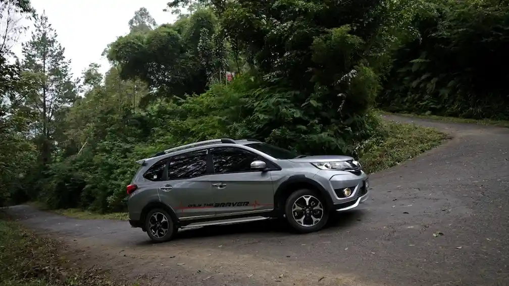 Foto - Mengemudi Honda BR-V ke Daerah Perbukitan. Ini Hasil Konsumsi BBM-nya