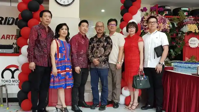 Foto - Rilis Toko Ban Baru, Bridgestone Berikan Free Balancing 