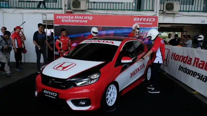Berita - Mau Balap Touring Pakai Brio? Honda Bikin Program Menarik