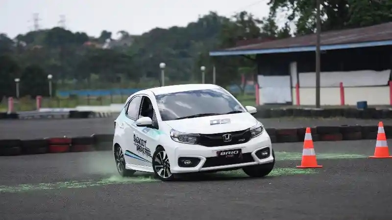 Foto - Alasan Kenapa yang Diekspor Adalah Honda Brio Rakitan Karawang