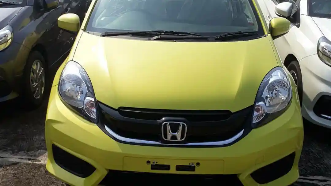 Foto - Honda Brio Akan Punya Warna Baru Mirip Jazz?