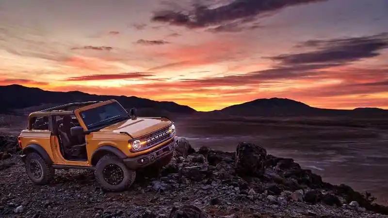 Foto - Ford Recall 47 Ribu Bronco, Termasuk Yang Ada di Indonesia?