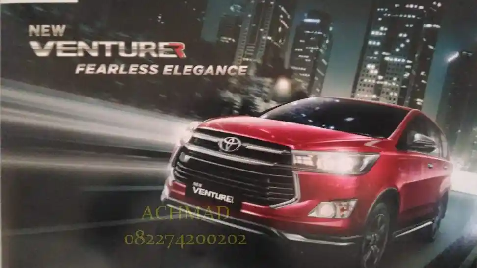 Foto - Innova Venturer Pilih Merah Sebagai Hero Color, Ini Pilihan Warna Lengkapnya