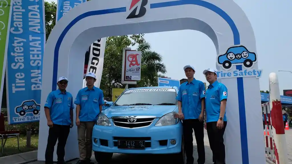 Foto - Bridgestone Ingatkan Pentingnya Kelaikan Ban Demi Keselamatan