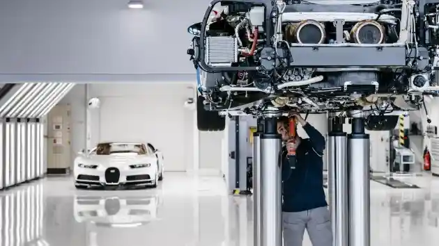 Foto - Proses Membeli Bugatti Chiron Membutuhkan Waktu Selama ini