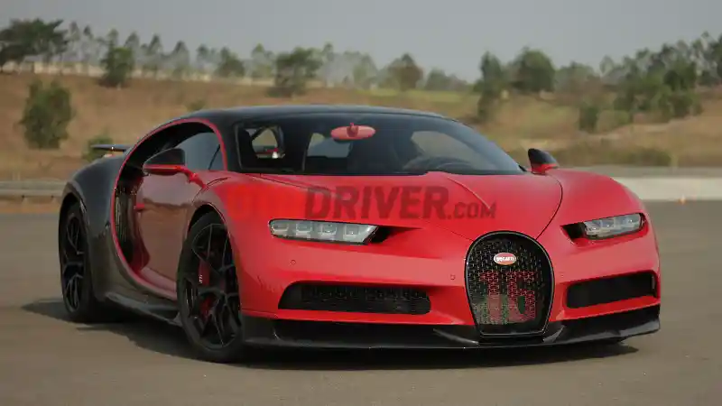 Berita - Pertemuan OtoDriver dengan Bugatti Chiron Sport (16 Foto)
