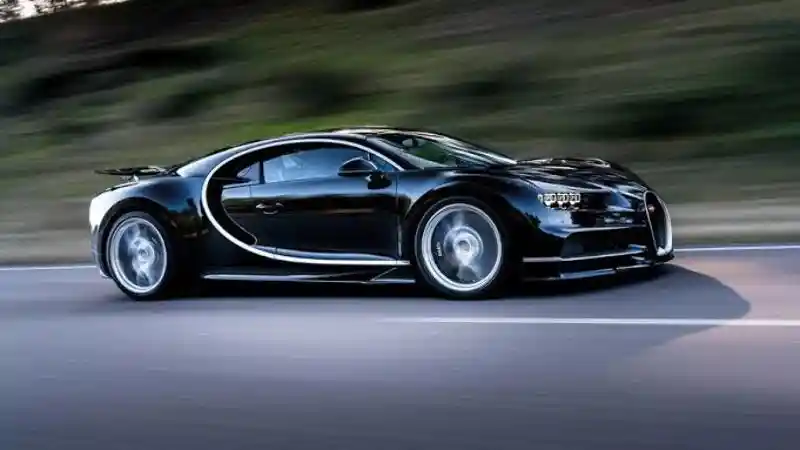 Foto - Bugatti Menambah Fasilitas Untuk Produksi Mobil Hybrid 