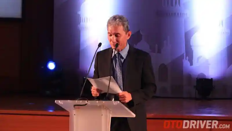 Berita - Mitsubishi Adakan Program SMILE Campaign Jelang Lebaran