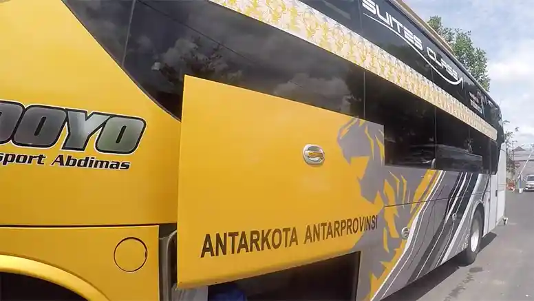 Berita - Mencoba Sleeper Bus Yogya-Jakarta, Nyaman Dan Tak Pegal