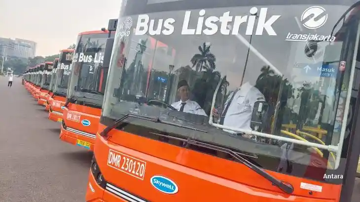 Bus - Ini Rute Bus Listrik Jaringan Transjakarta