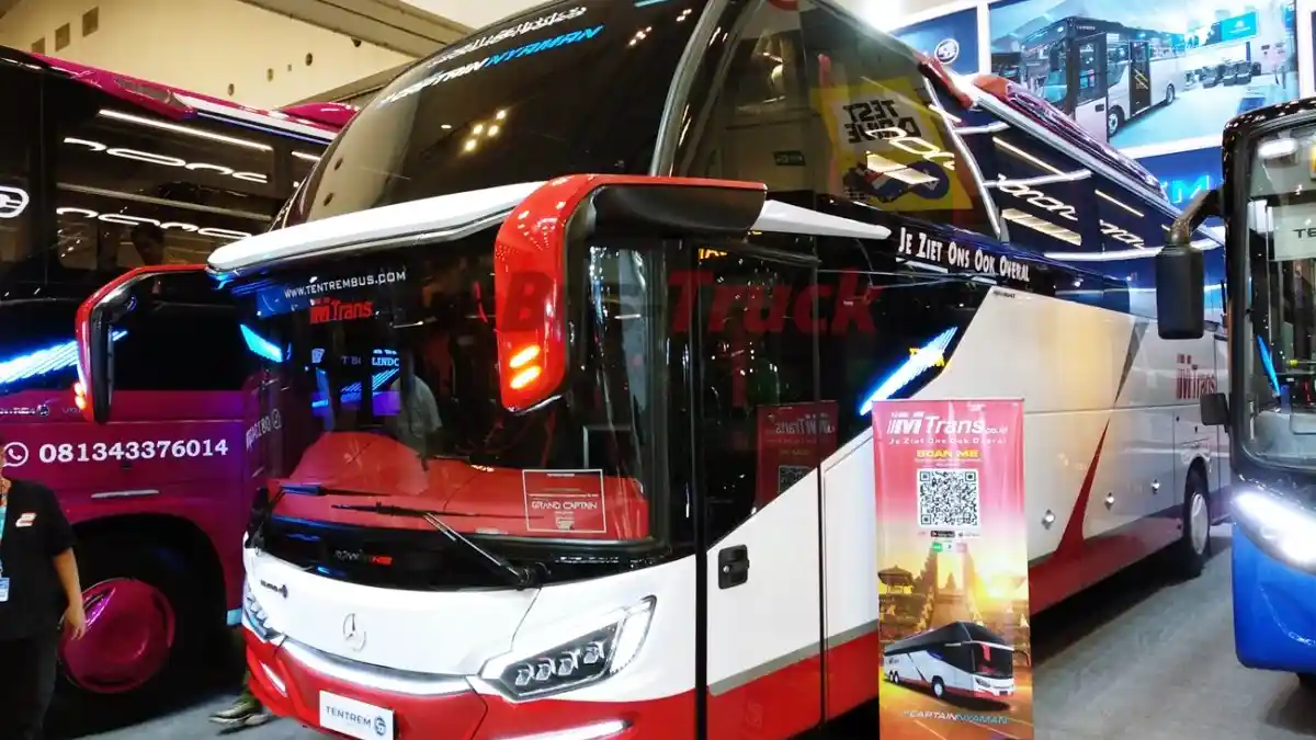 Foto - DCVI Kerahkan Bengkel Siaga 24 Jam Di Masa Nataru 2025