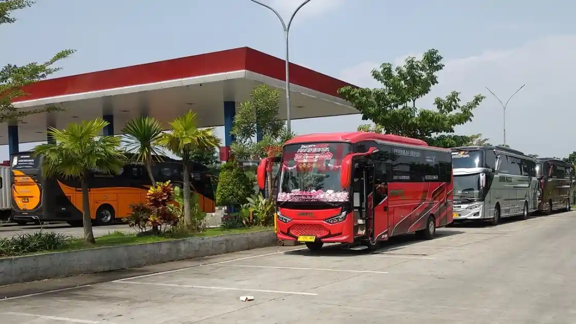 Foto - Perjalanan Menggunakan Bus AKAP Semakin Diminati, Ini Buktinya