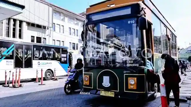 Foto - Transjakarta Siap Diperluas Hingga Transjabodetabek