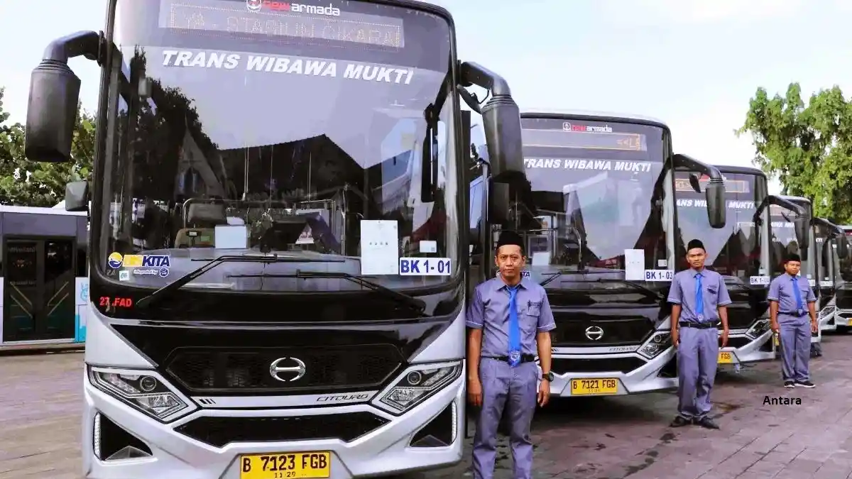 Bus - Bagi Warga Kabupaten Bekasi, Tarif Bus Ini Masih Gratis