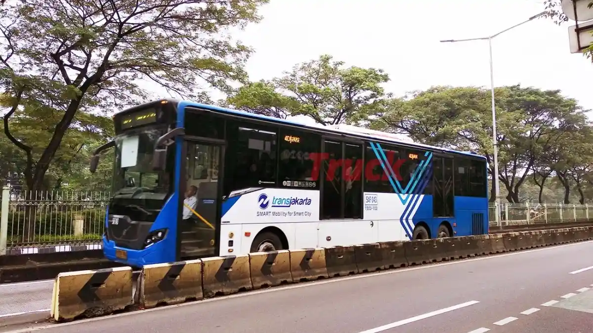 Foto - Transjakarta Tambah Lagi Ratusan Bus Listrik, Intip Spesifikasinya
