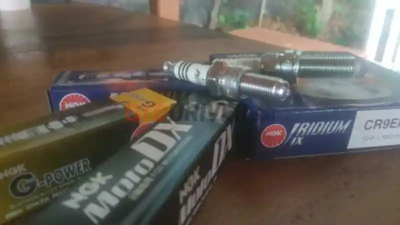 Foto - Jangan Coba-coba, Ini Bahaya Pakai Busi Palsu