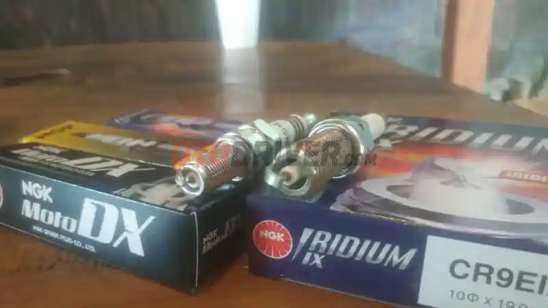 Foto - Jangan Mudah Terkecoh, Ini Cara Bedakan Busi Asli dan Palsu