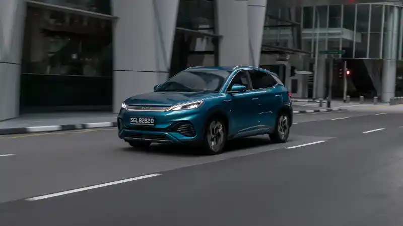 Foto - Penjualan Tesla di China Menurun, Ternyata Ini Penyebabnya