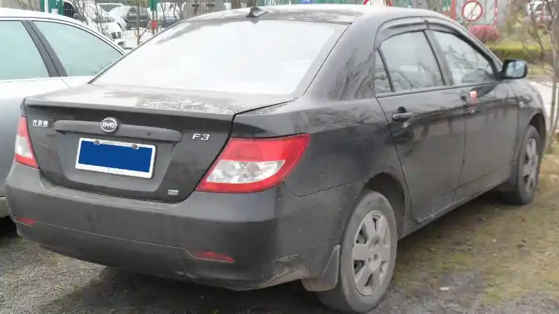 Foto - Mobil Pertama BYD Bukanlah Penggerak Listrik, Ini Alasannya