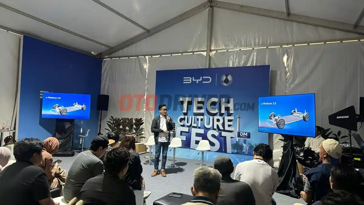 Foto - BYD Tech Culture Fest 2026 Resmi Digelar, Kenalkan Teknologi Dual Mode hingga Wahana Test Drive